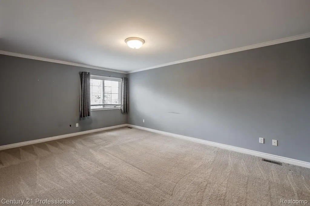 6410 Enclave Drive Independence Charter Township MI 48348