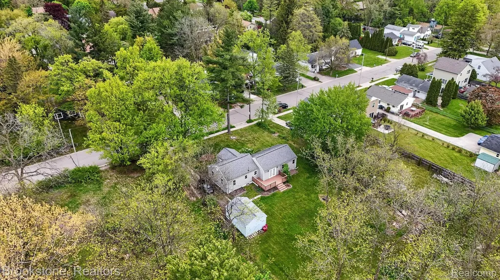 1331 Wolf Court East Lansing City MI 48823
