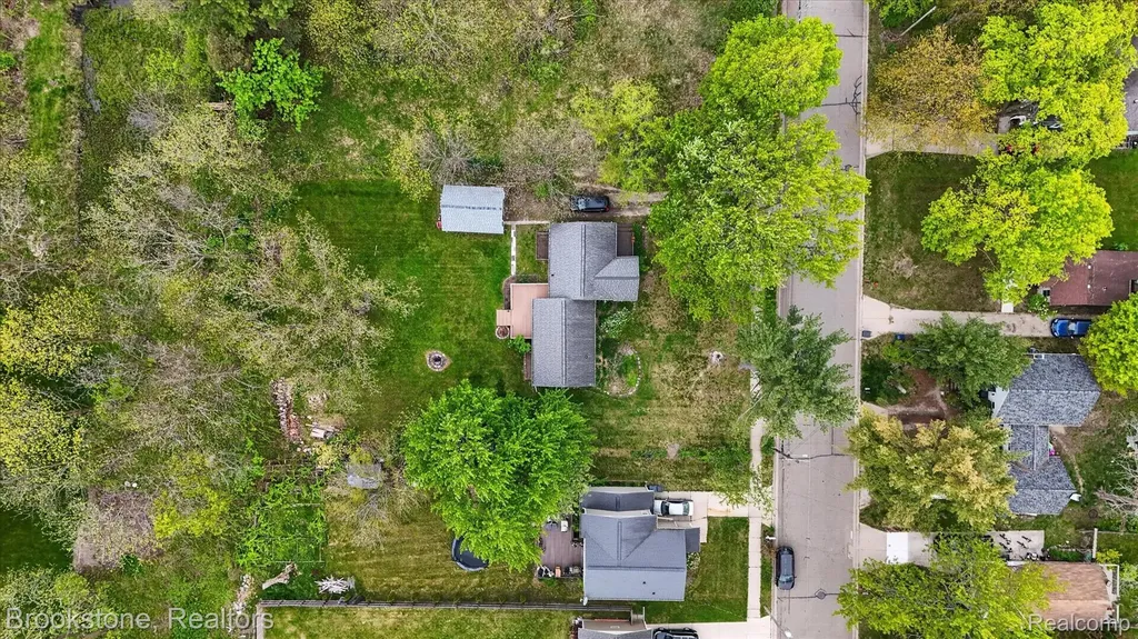 1331 Wolf Court East Lansing City MI 48823