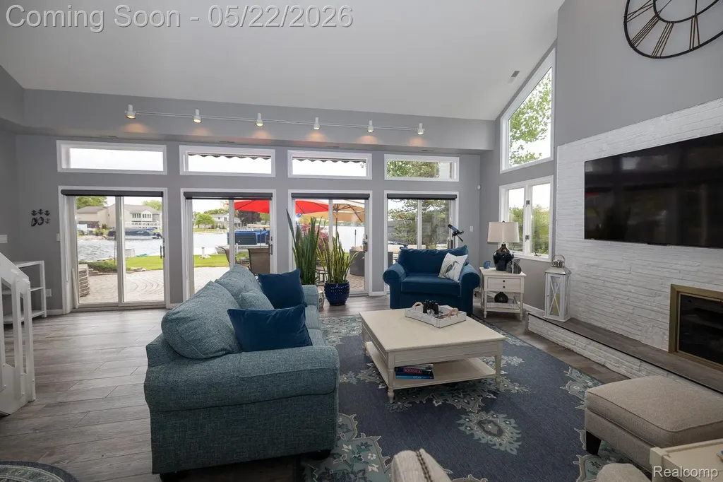 625 Island Drive White Lake Charter Township MI 48386