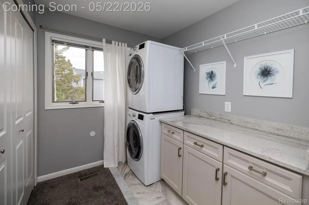 625 Island Drive White Lake Charter Township MI 48386