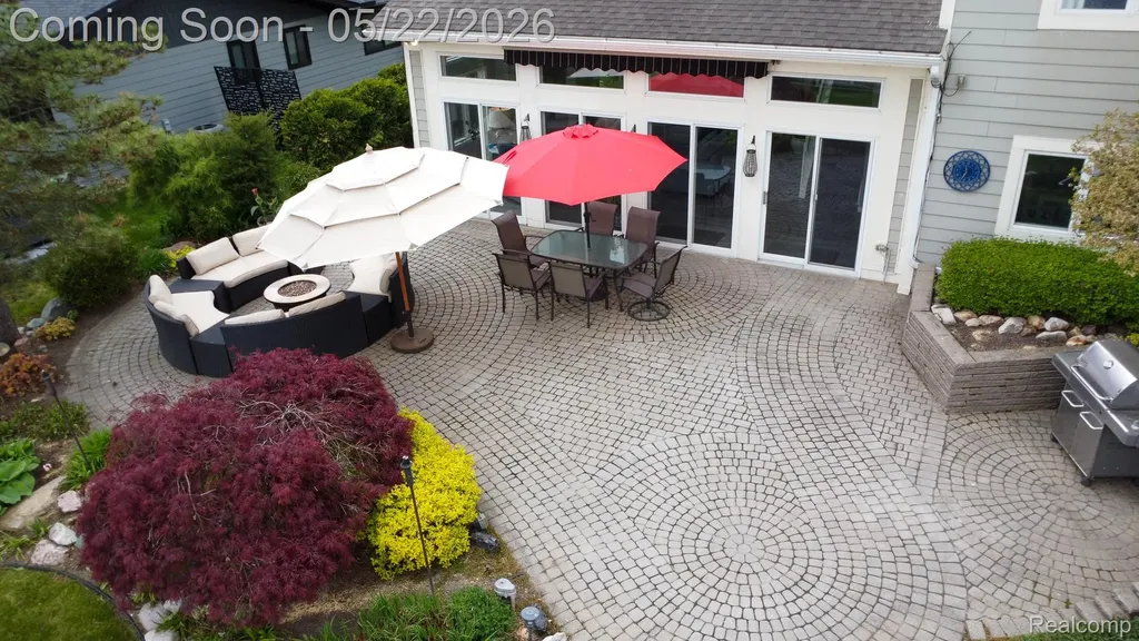 625 Island Drive White Lake Charter Township MI 48386
