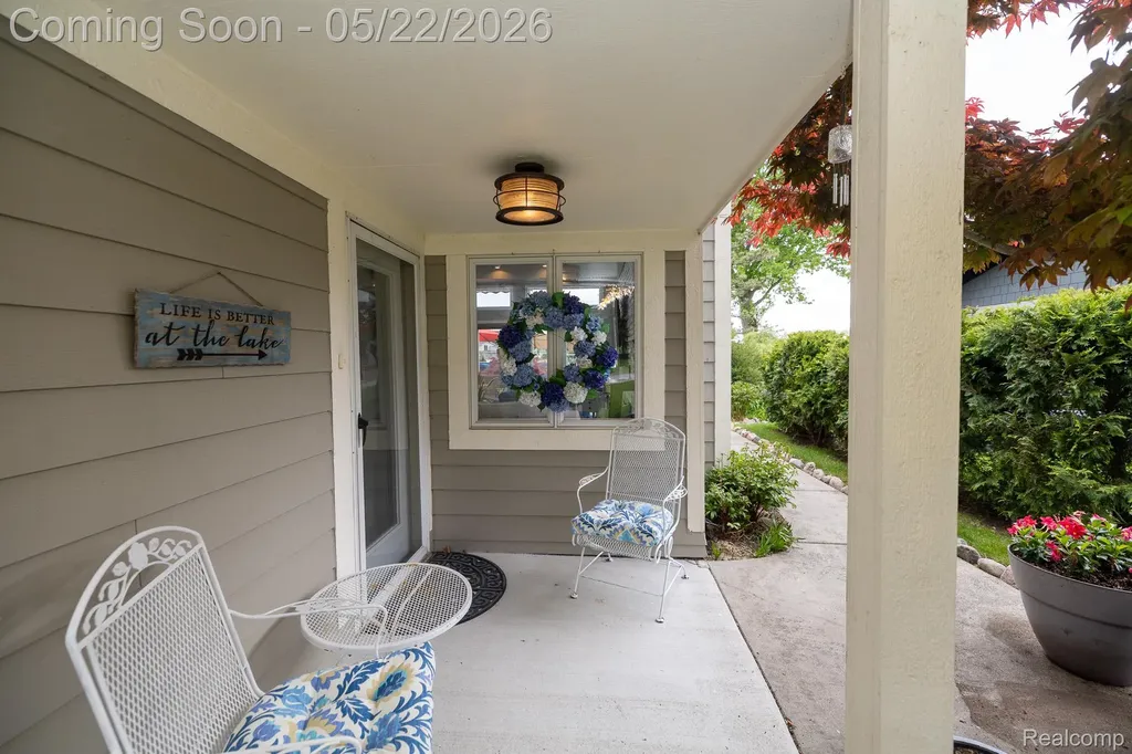 625 Island Drive White Lake Charter Township MI 48386