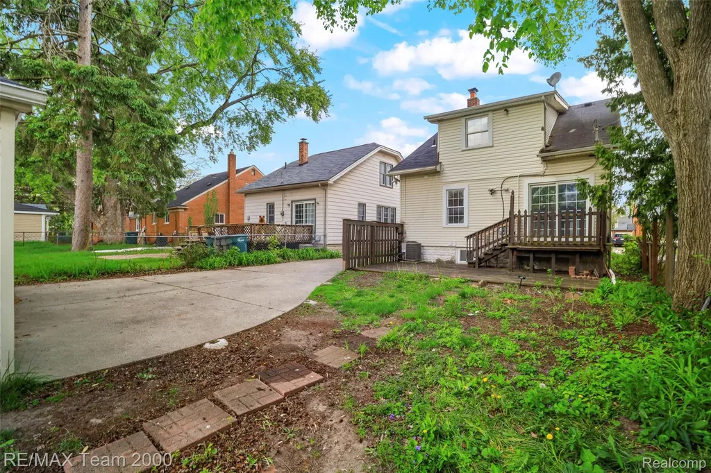 24903 Dunning Street Dearborn City MI 48124