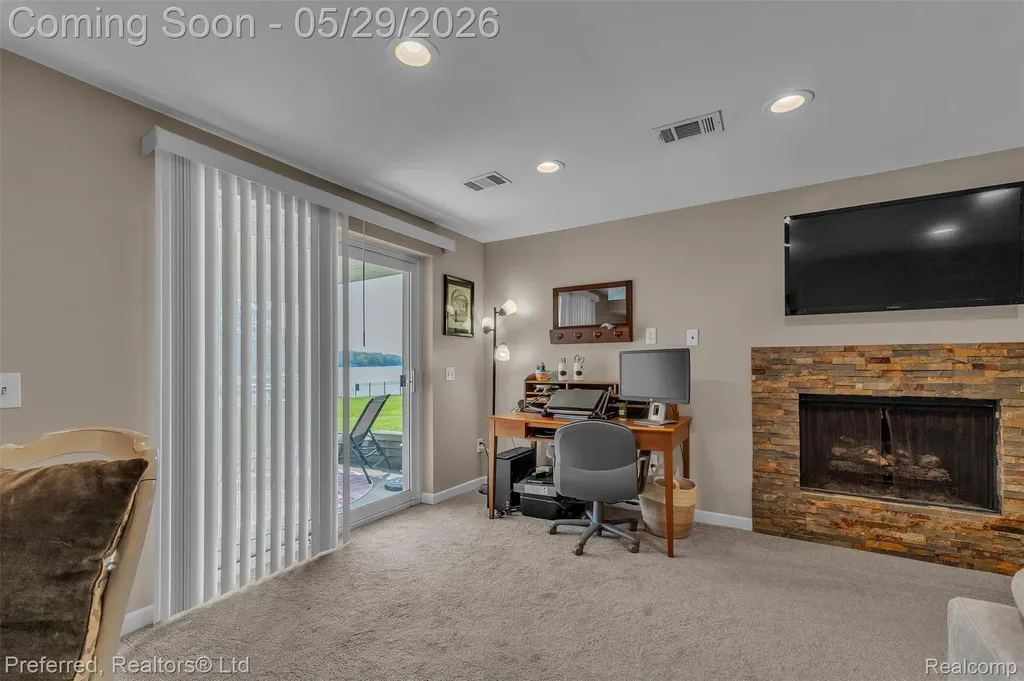 3812 Maiden Street Waterford Charter Township MI 48329
