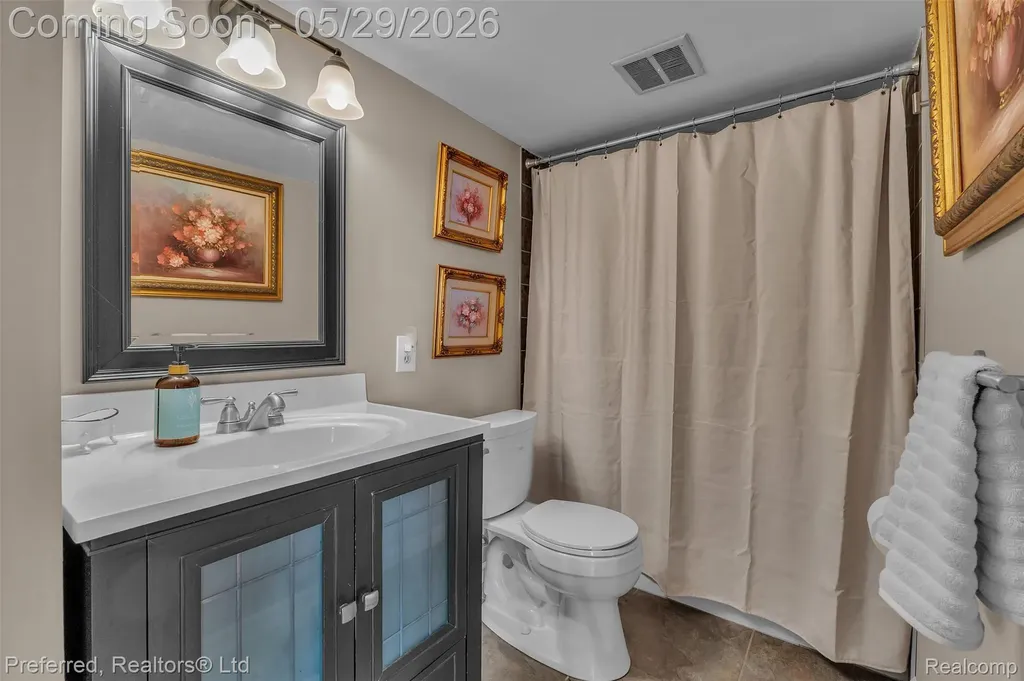 3812 Maiden Street Waterford Charter Township MI 48329