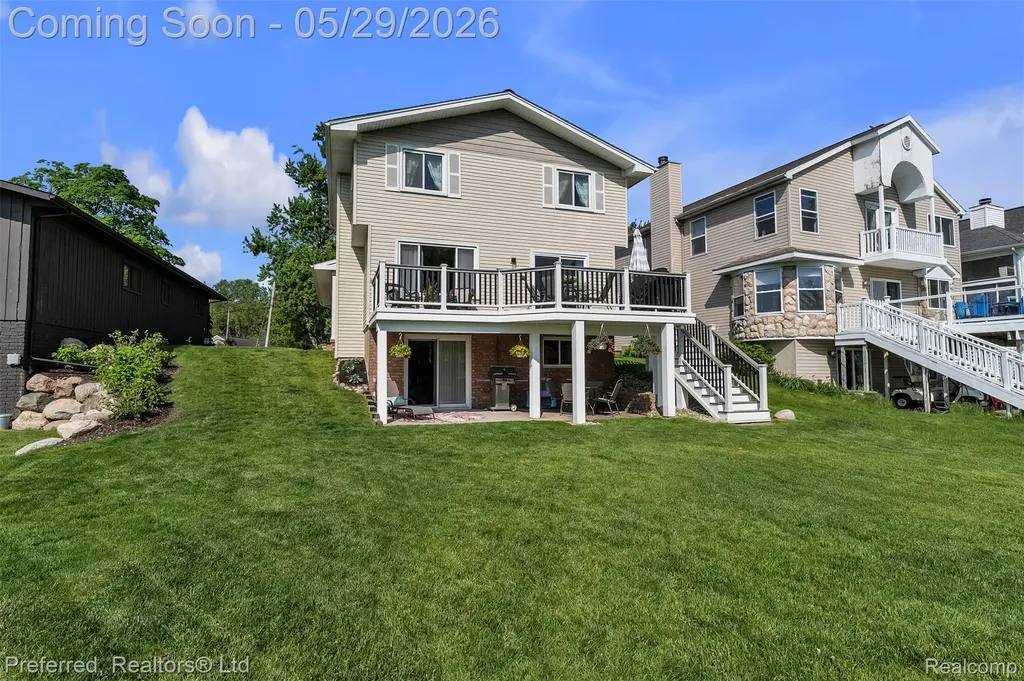 3812 Maiden Street Waterford Charter Township MI 48329