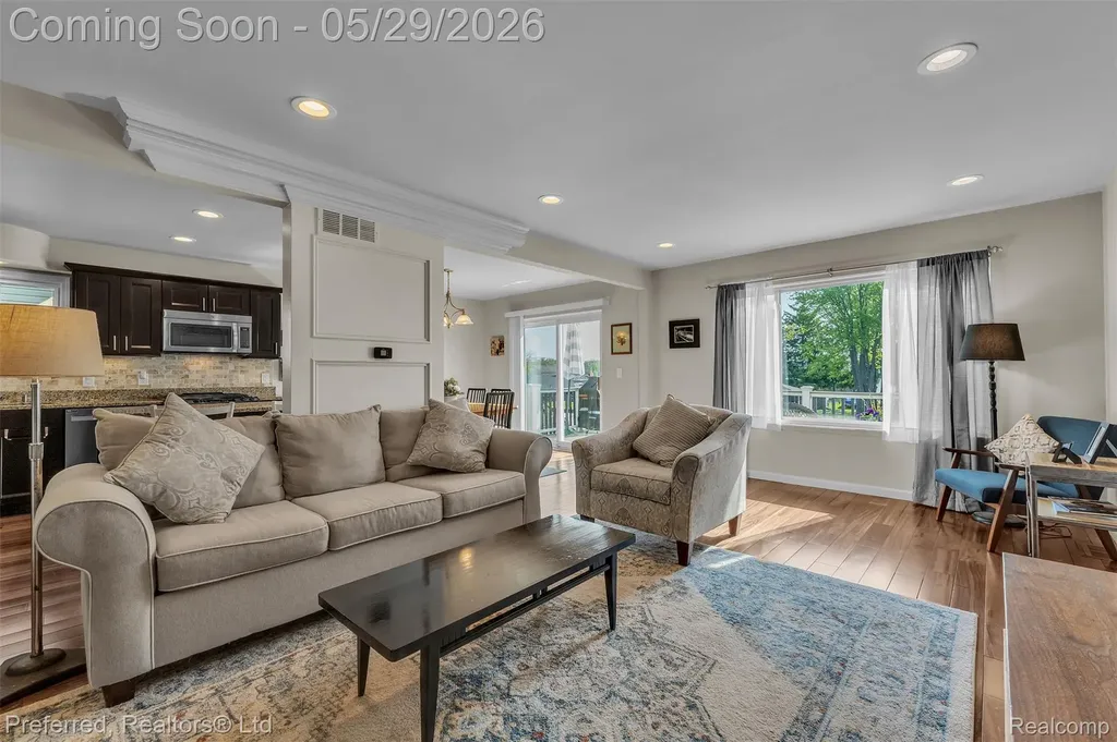 3812 Maiden Street Waterford Charter Township MI 48329