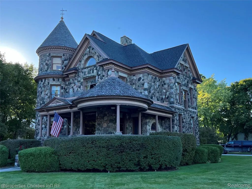 303 S State Avenue Alpena City MI 49707
