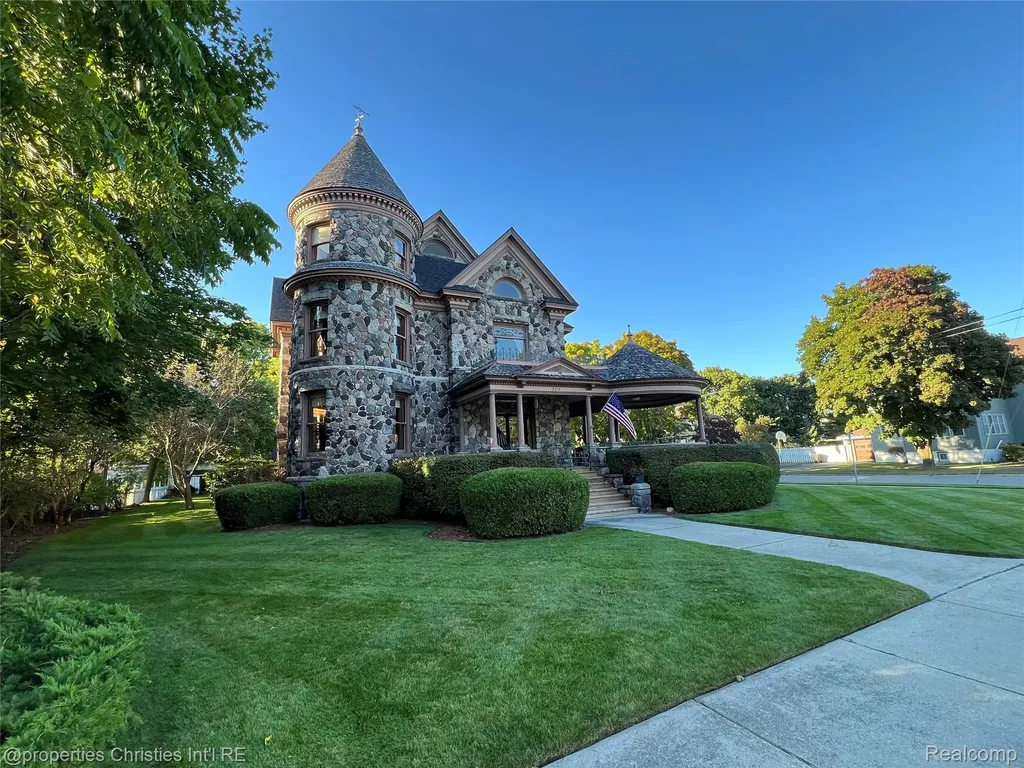 303 S State Avenue Alpena City MI 49707