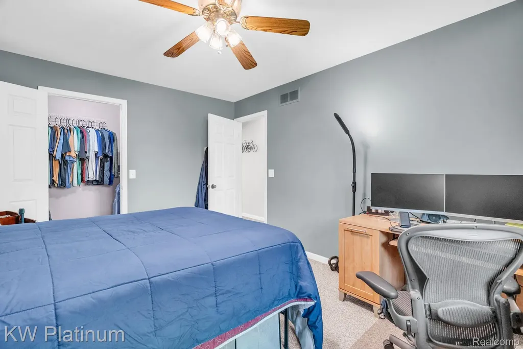 38215 Maple Forest Boulevard E Harrison Charter Township MI 48045