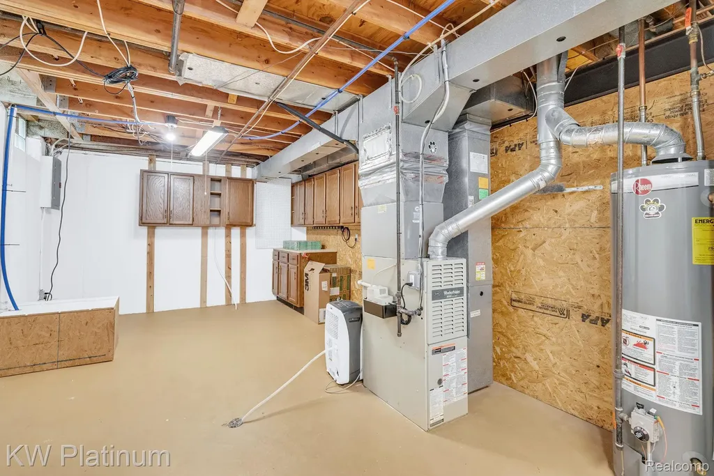 38215 Maple Forest Boulevard E Harrison Charter Township MI 48045