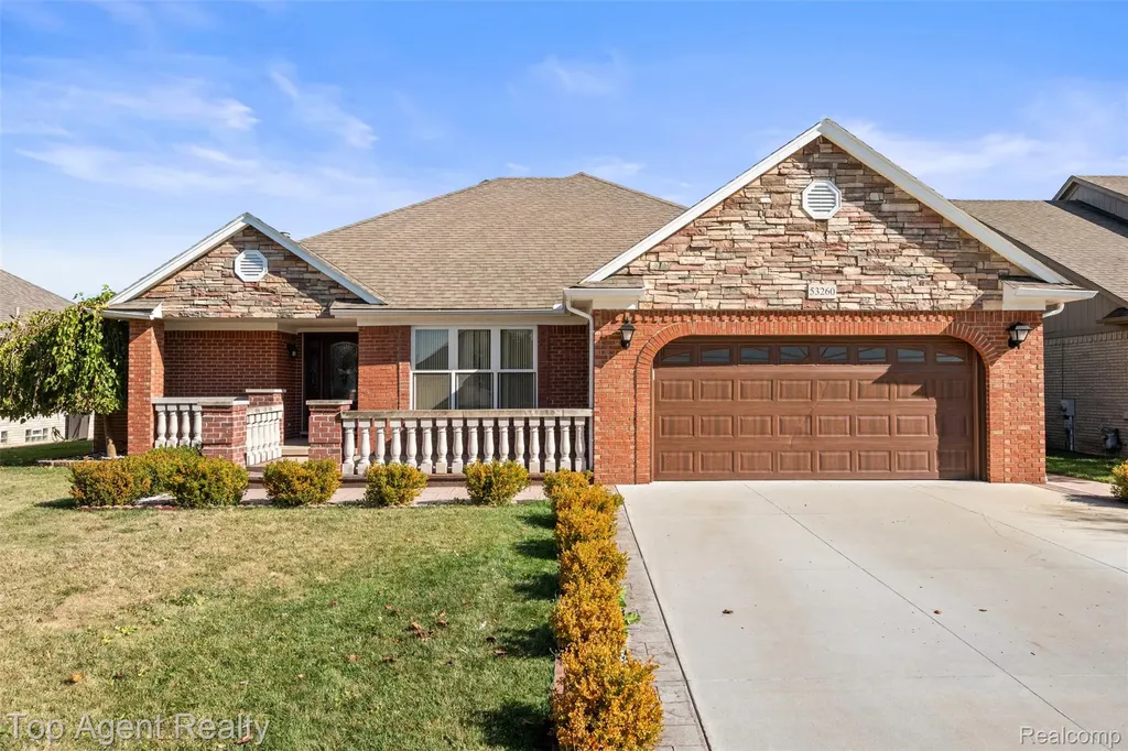 53260 Villa Rosa Drive Macomb Township MI 48042