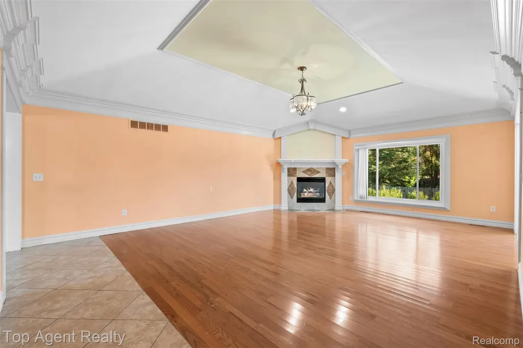 53260 Villa Rosa Drive Macomb Township MI 48042