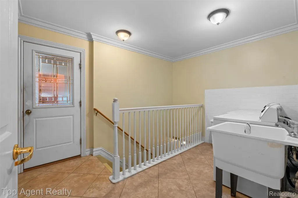 53260 Villa Rosa Drive Macomb Township MI 48042