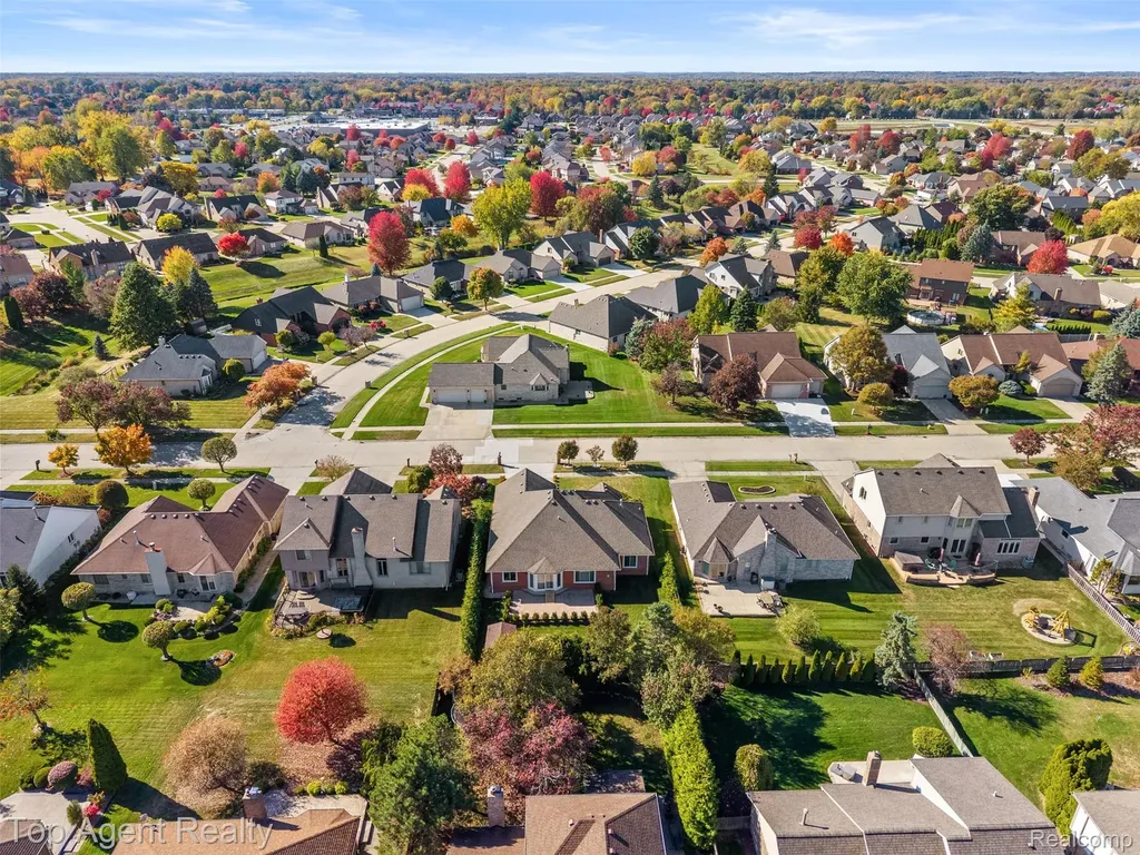53260 Villa Rosa Drive Macomb Township MI 48042