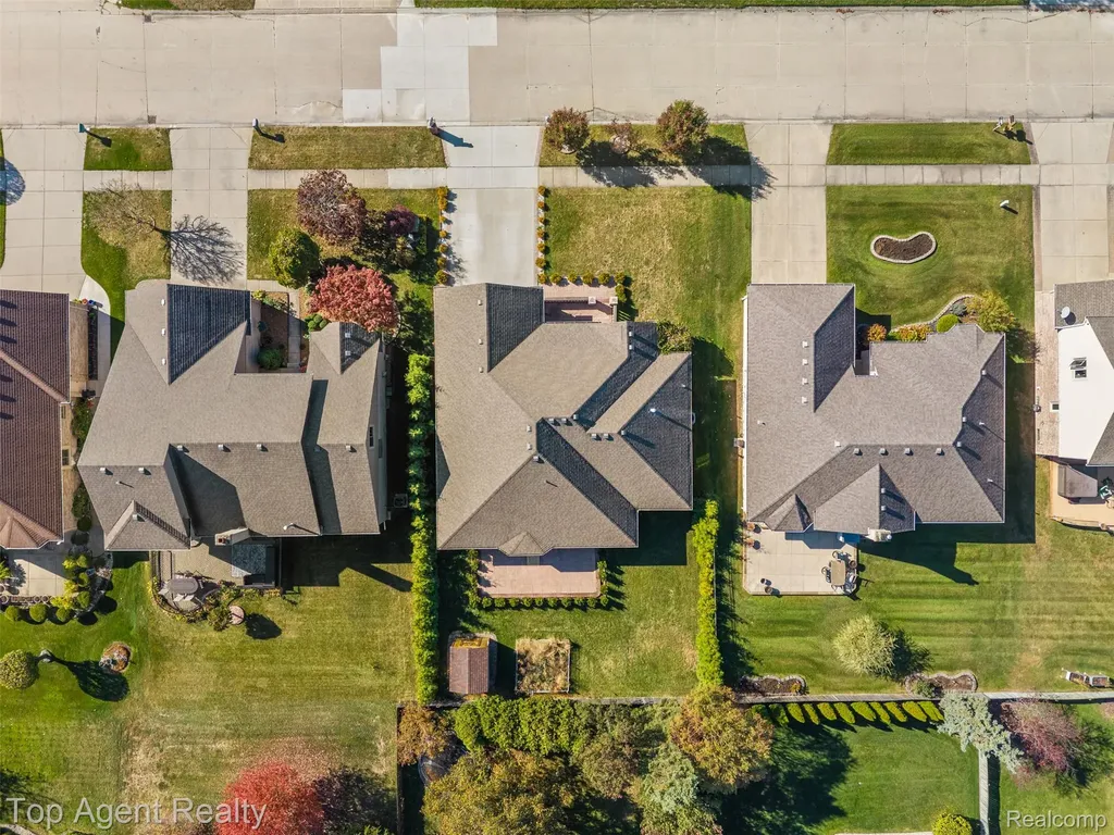 53260 Villa Rosa Drive Macomb Township MI 48042