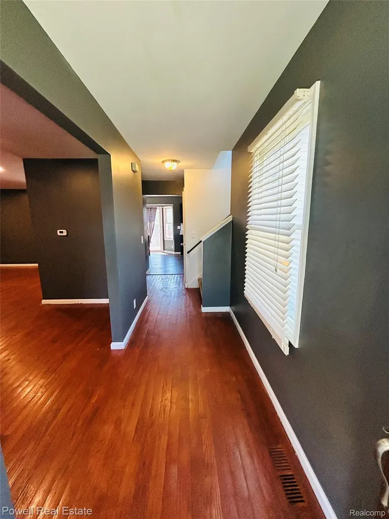 2335 Pebble Creek Drive N Flint Charter Township MI 48433