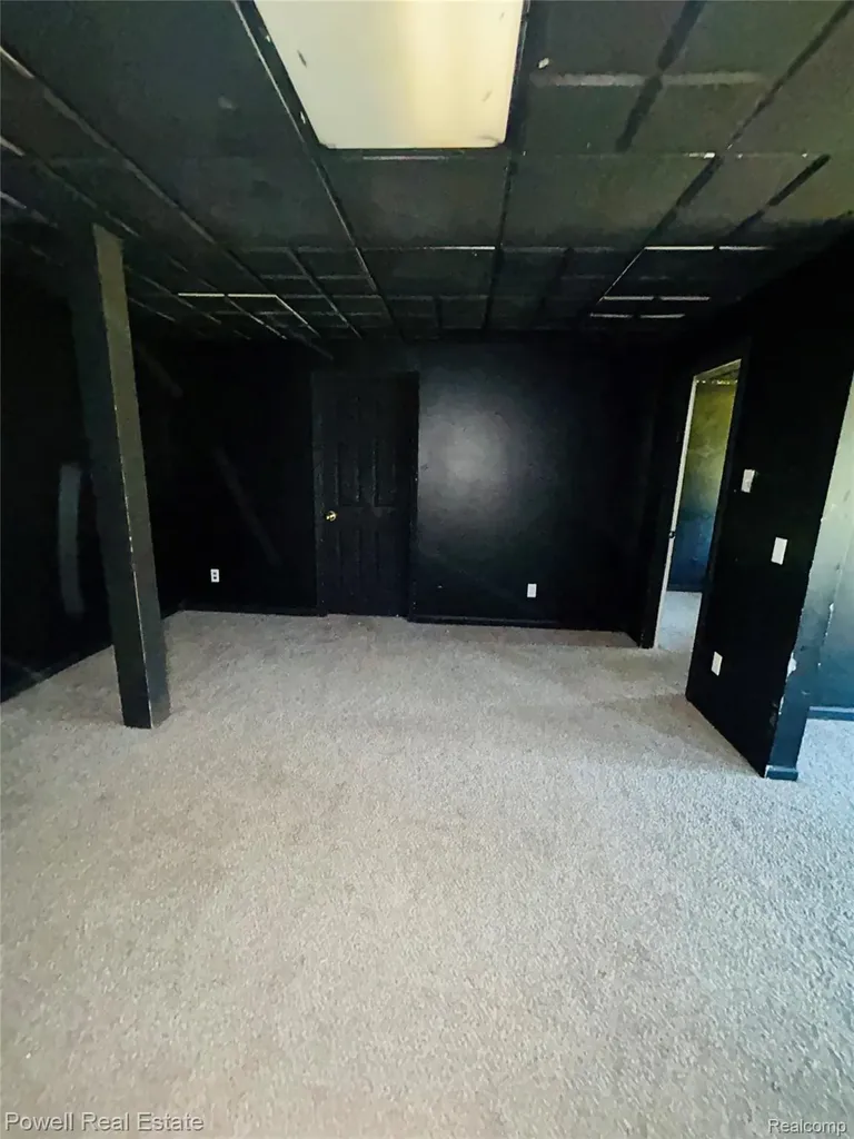 2335 Pebble Creek Drive N Flint Charter Township MI 48433