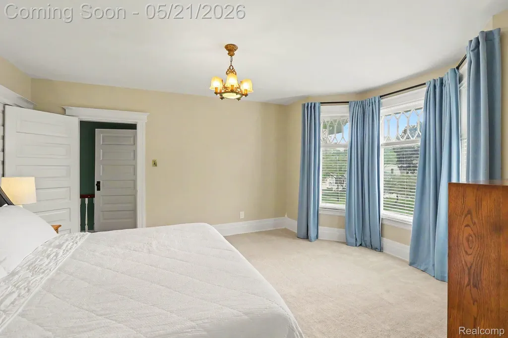 95 Dennison Street Oxford Village MI 48371