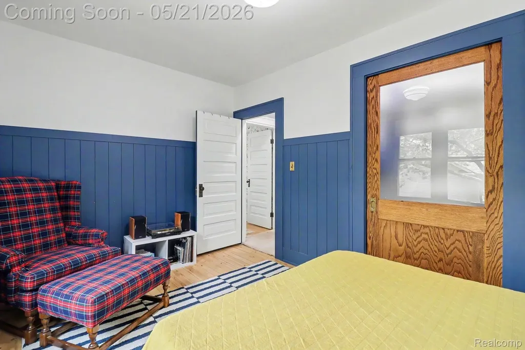 95 Dennison Street Oxford Village MI 48371