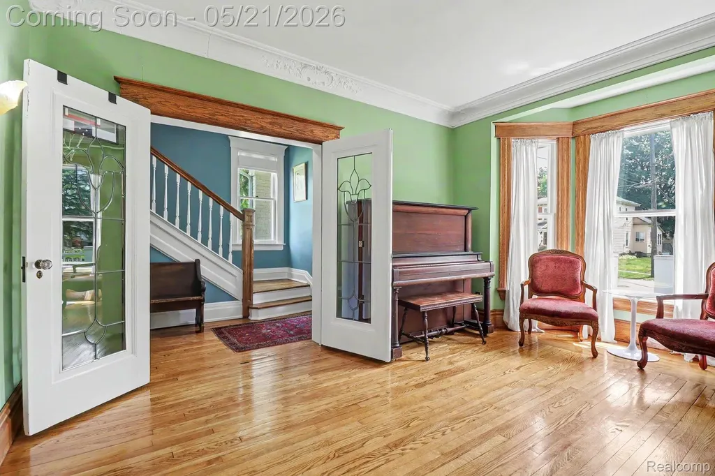 95 Dennison Street Oxford Village MI 48371