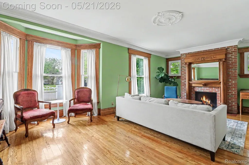 95 Dennison Street Oxford Village MI 48371