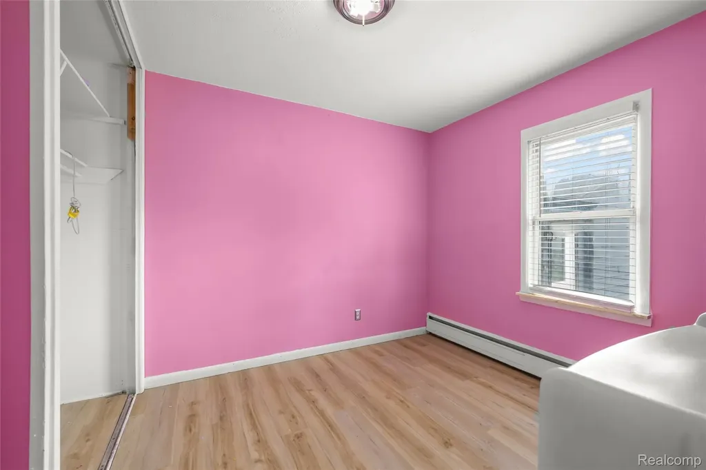 27517 Sheridan Street Garden City City MI 48135