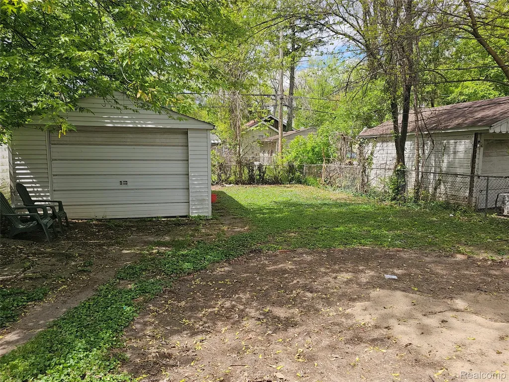 18919 Woodbine Street Detroit City MI 48219