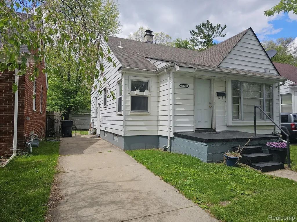 18919 Woodbine Street Detroit City MI 48219
