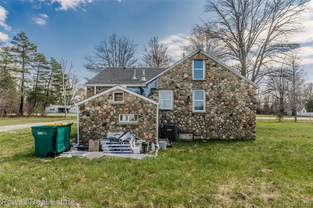 4118 Griswold Road Port Huron City MI 48060