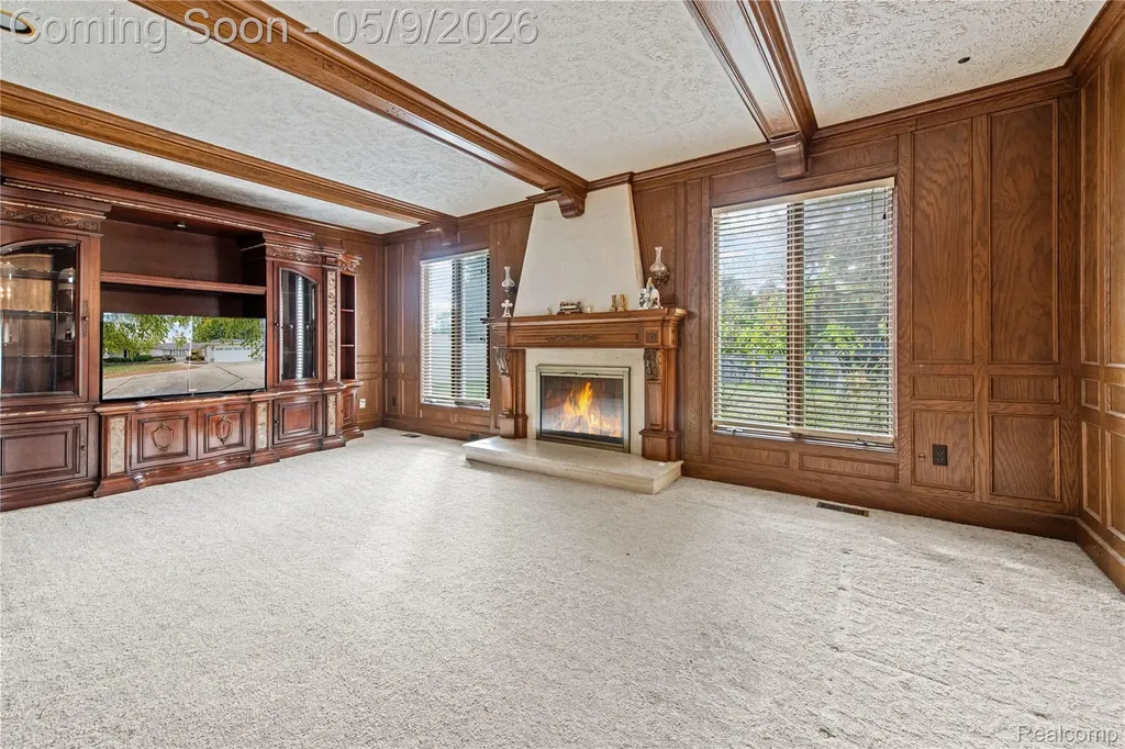 38219 Santa Anna Street Clinton Charter Township MI 48036