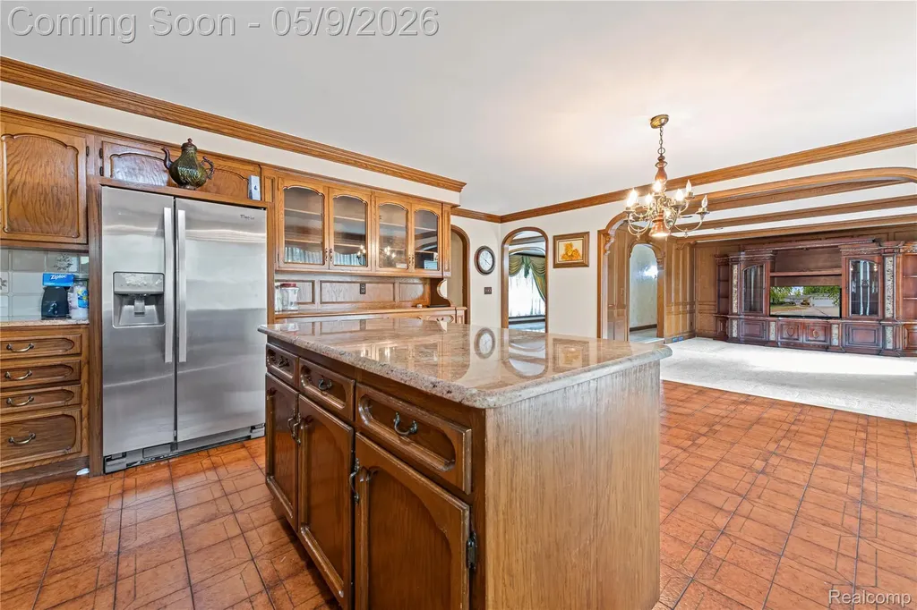 38219 Santa Anna Street Clinton Charter Township MI 48036