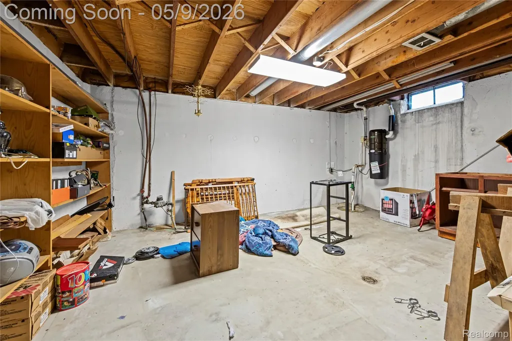 38219 Santa Anna Street Clinton Charter Township MI 48036