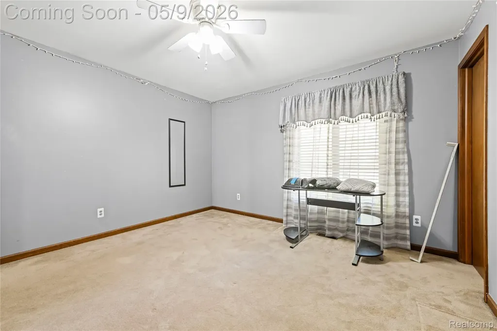 38219 Santa Anna Street Clinton Charter Township MI 48036