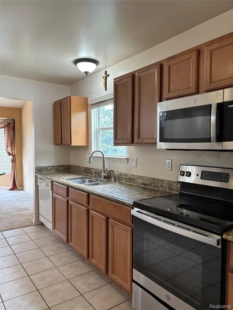 380 Woodhaven Drive Walled Lake City MI 48390