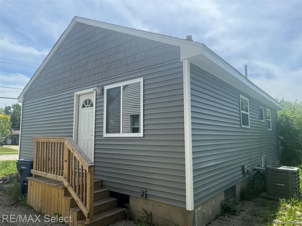 3302 Miller Road Flint City MI 48503