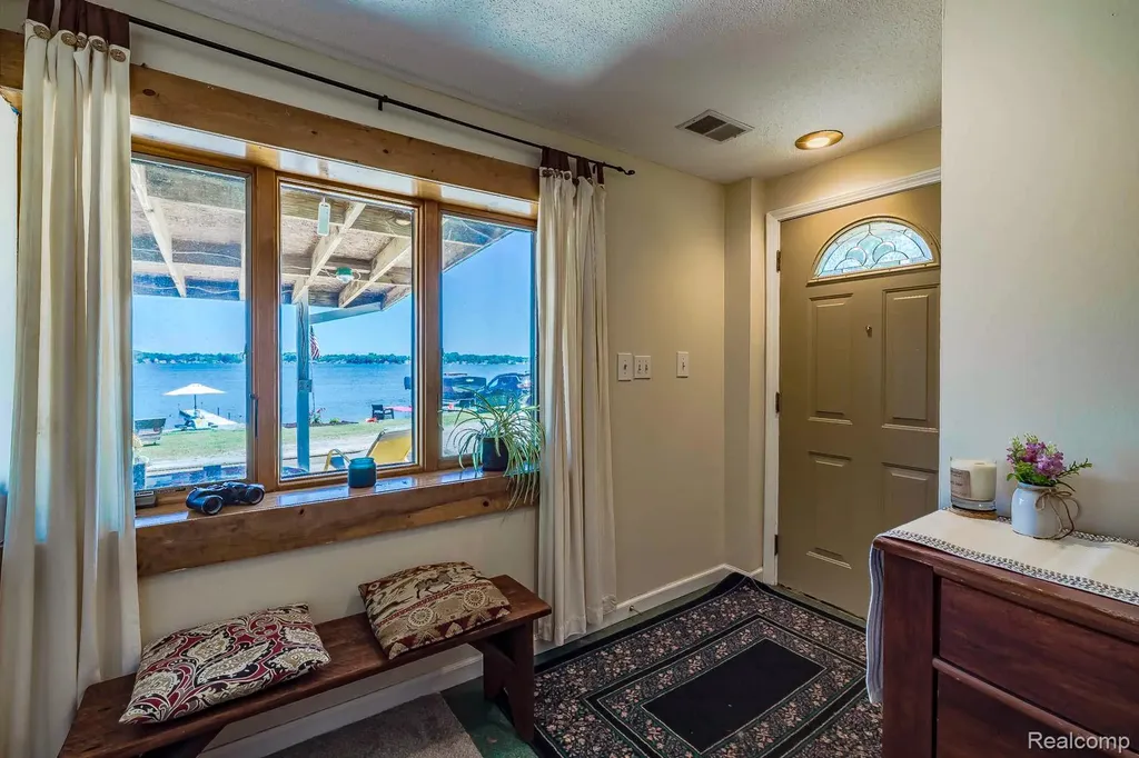 3971 S Shore Drive Elba Township MI 48446