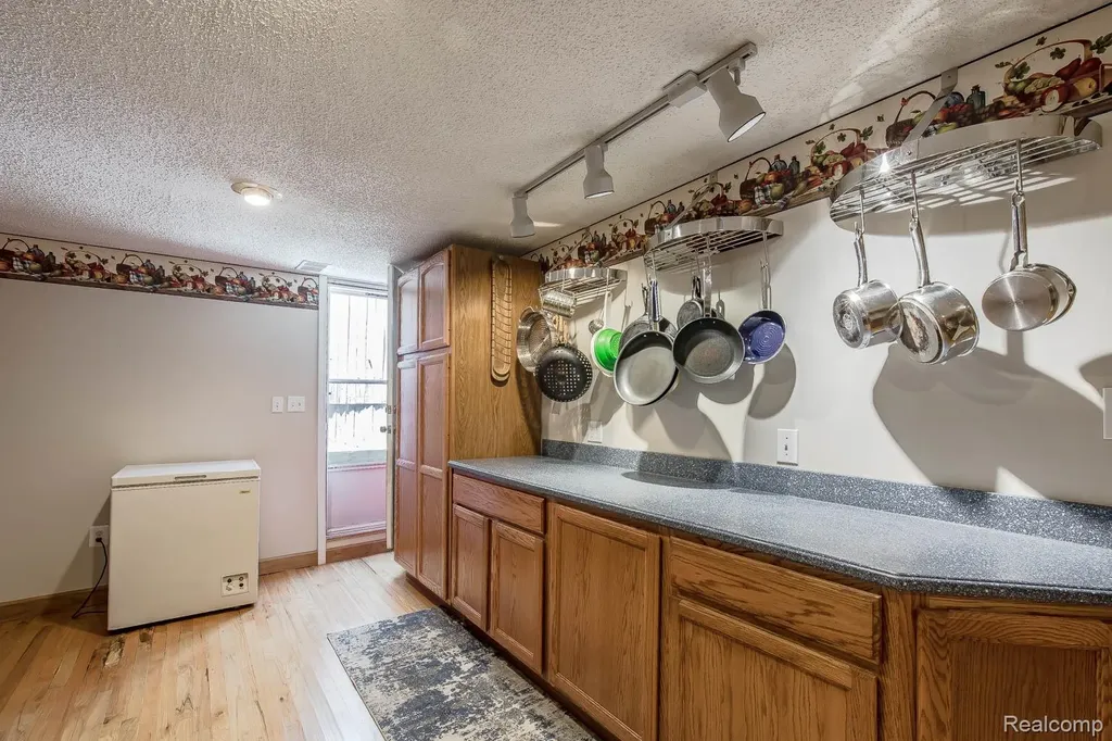 3971 S Shore Drive Elba Township MI 48446