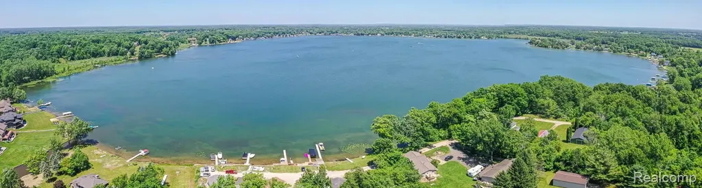 3971 S Shore Drive Elba Township MI 48446