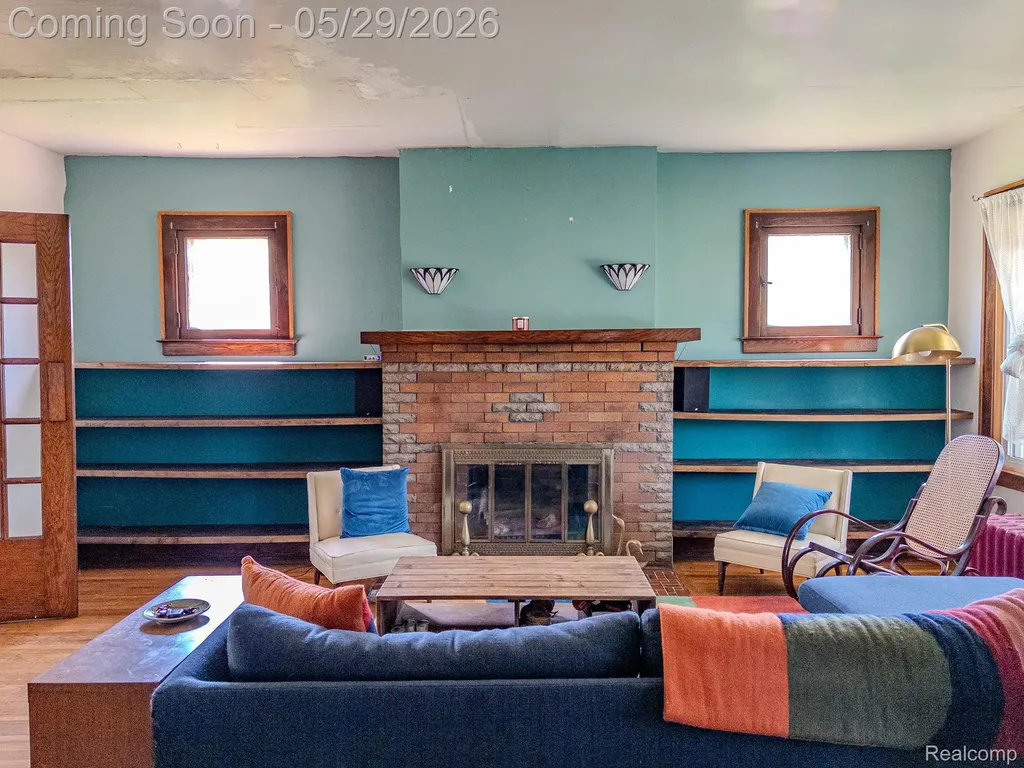 3010 Fischer Street Detroit City MI 48214