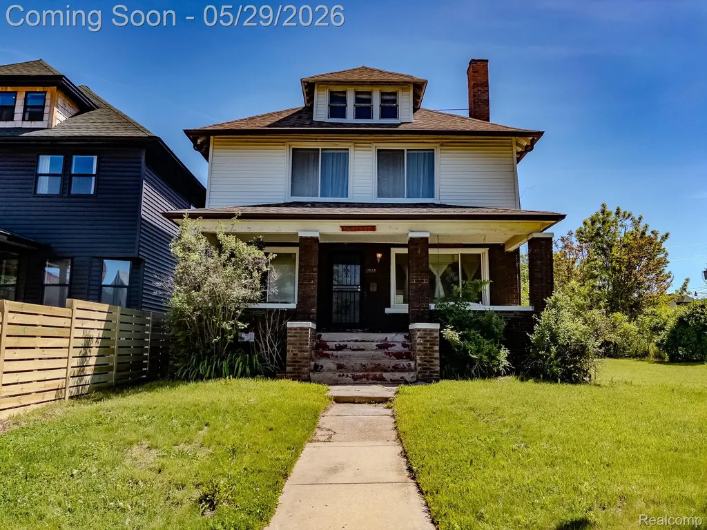 3010 Fischer Street Detroit City MI 48214