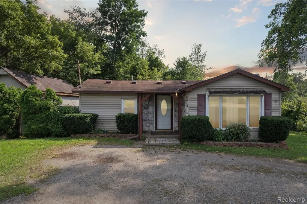 7801 E Michigan Avenue Jackson City MI 49201