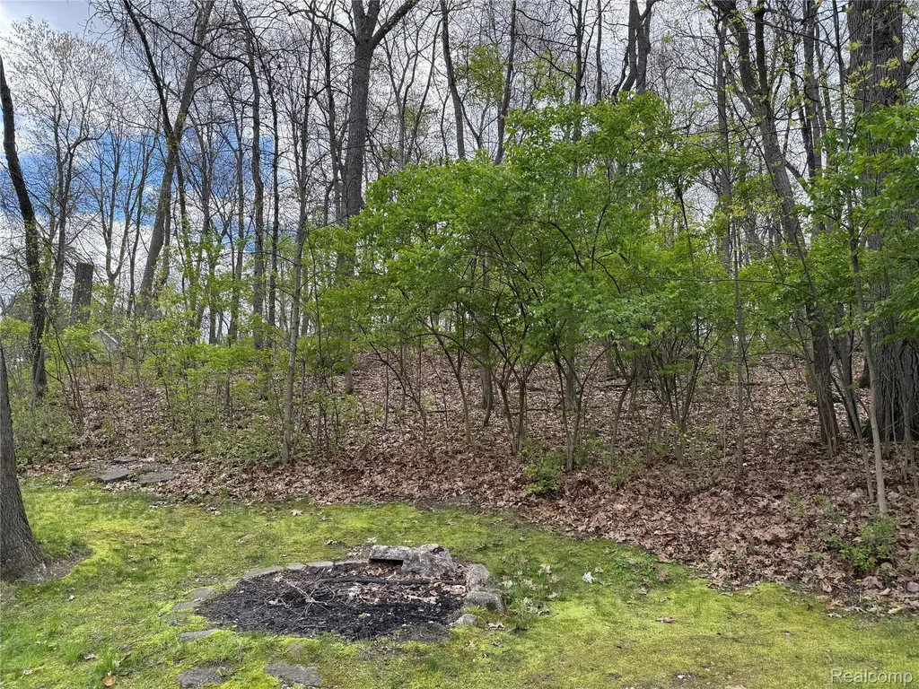 Lot 25 Hidden Ridge Trail Tyrone Township MI 48430