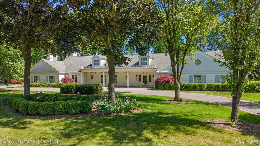 674 Rudgate Road Bloomfield Hills City MI 48304