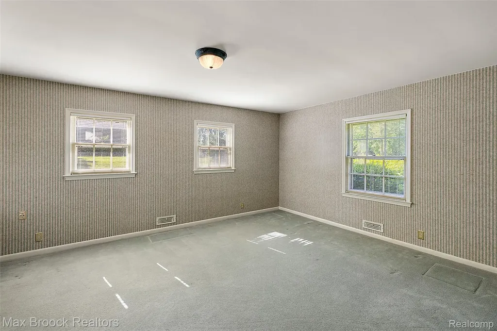 674 Rudgate Road Bloomfield Hills City MI 48304