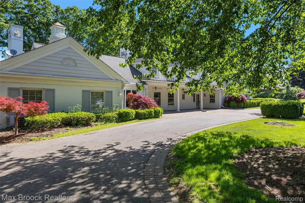 674 Rudgate Road Bloomfield Hills City MI 48304