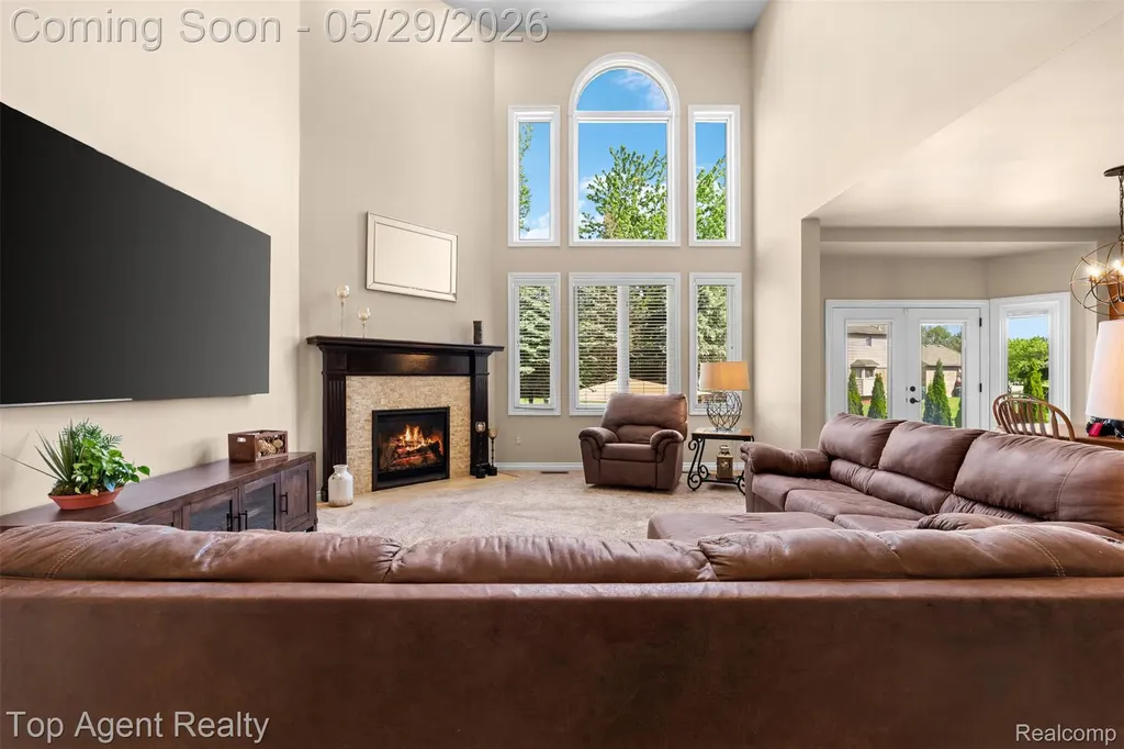 18775 Newbridge Drive Macomb Township MI 48044