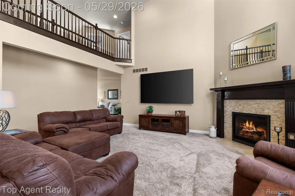 18775 Newbridge Drive Macomb Township MI 48044