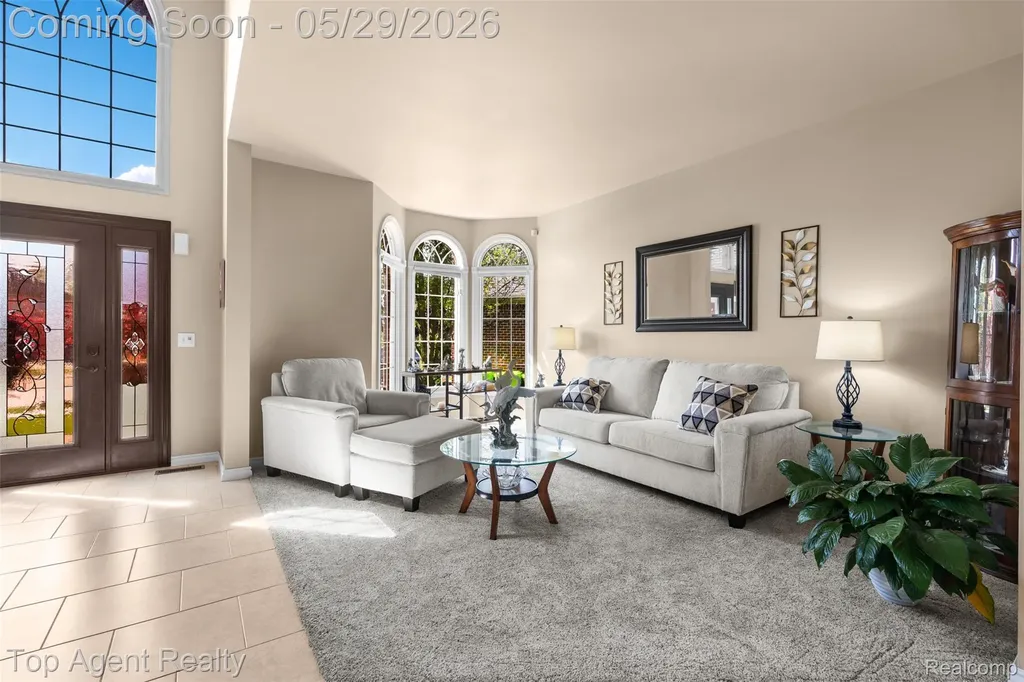 18775 Newbridge Drive Macomb Township MI 48044